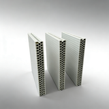 Hollow plastic sheet